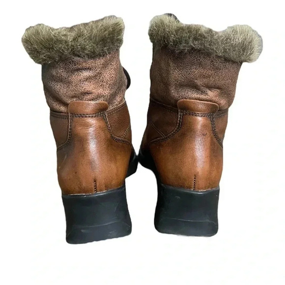Naturalizer Brown Leather Lace Up Faux Fur Trim Wedge Heel Boots Women’s size 8W - Picture 3 of 16
